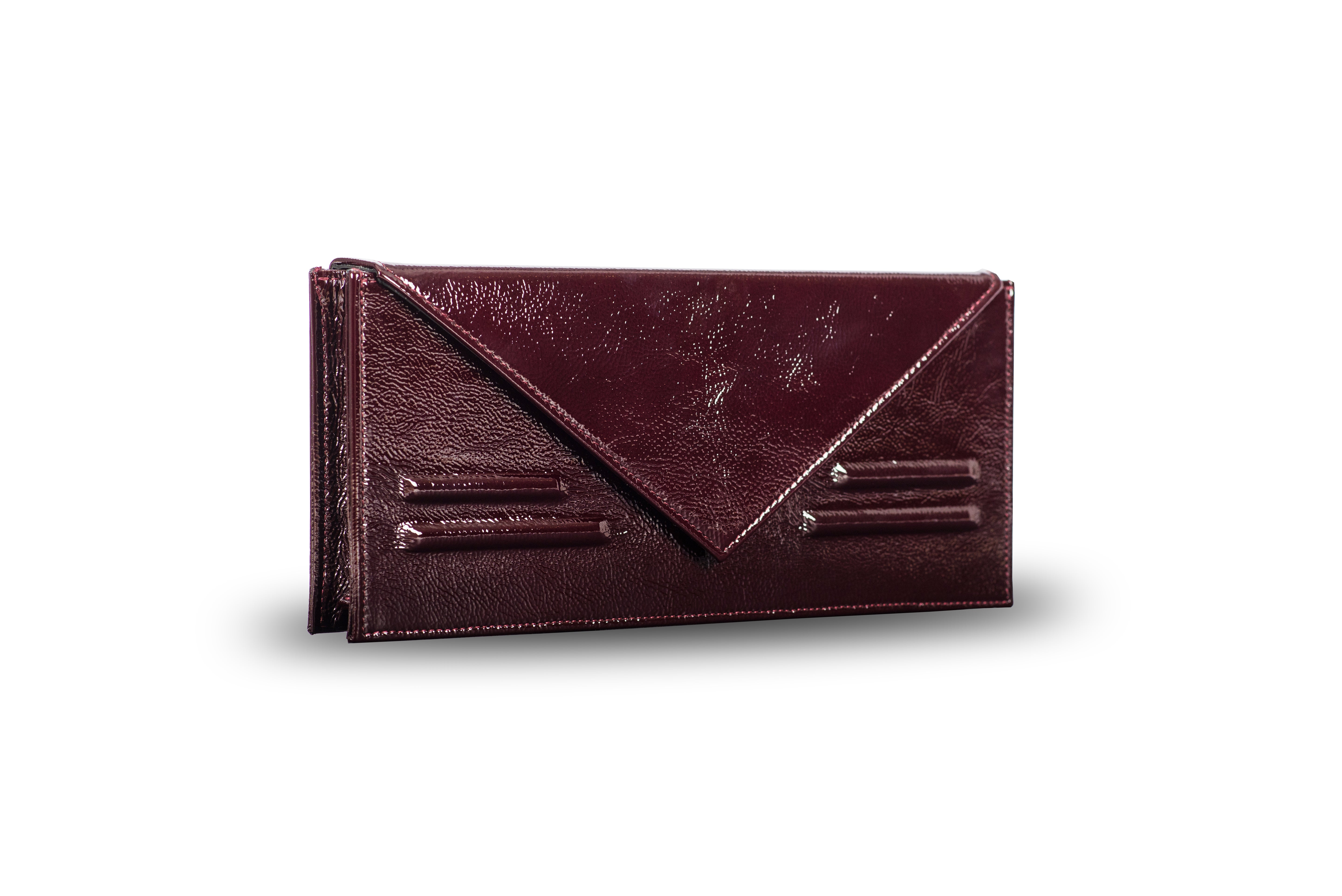 NORA CLUTCH PATENT BURGUNDY